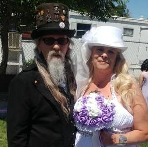 Meet your Posher, Lora lee